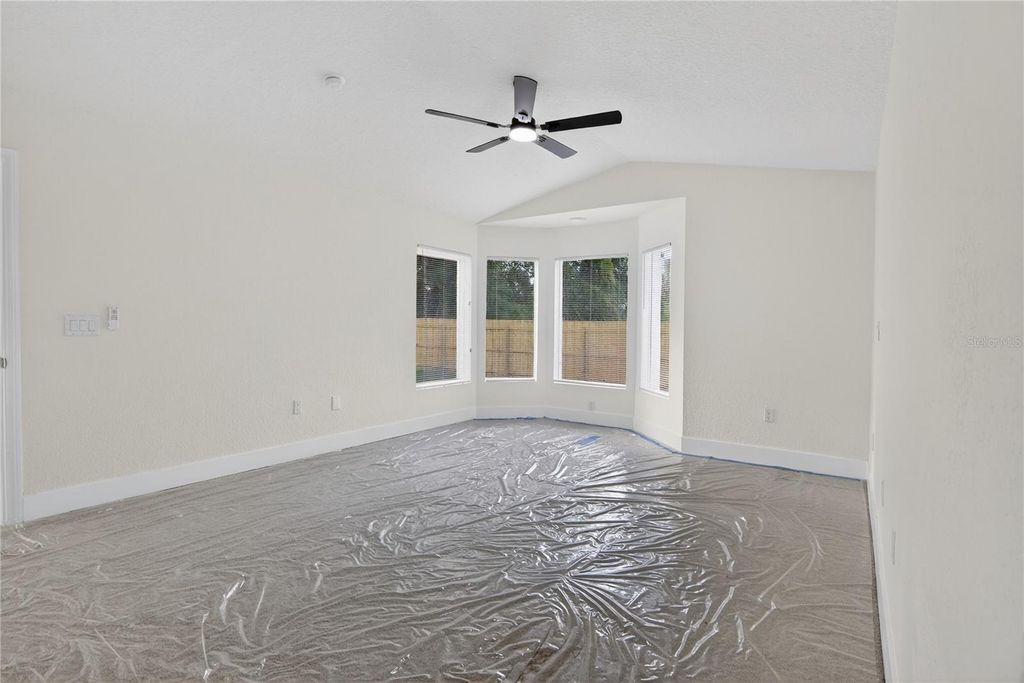 Image 26 of property listing at 3833 IRONWEDGE DRIVE, Orlando, FL 32808