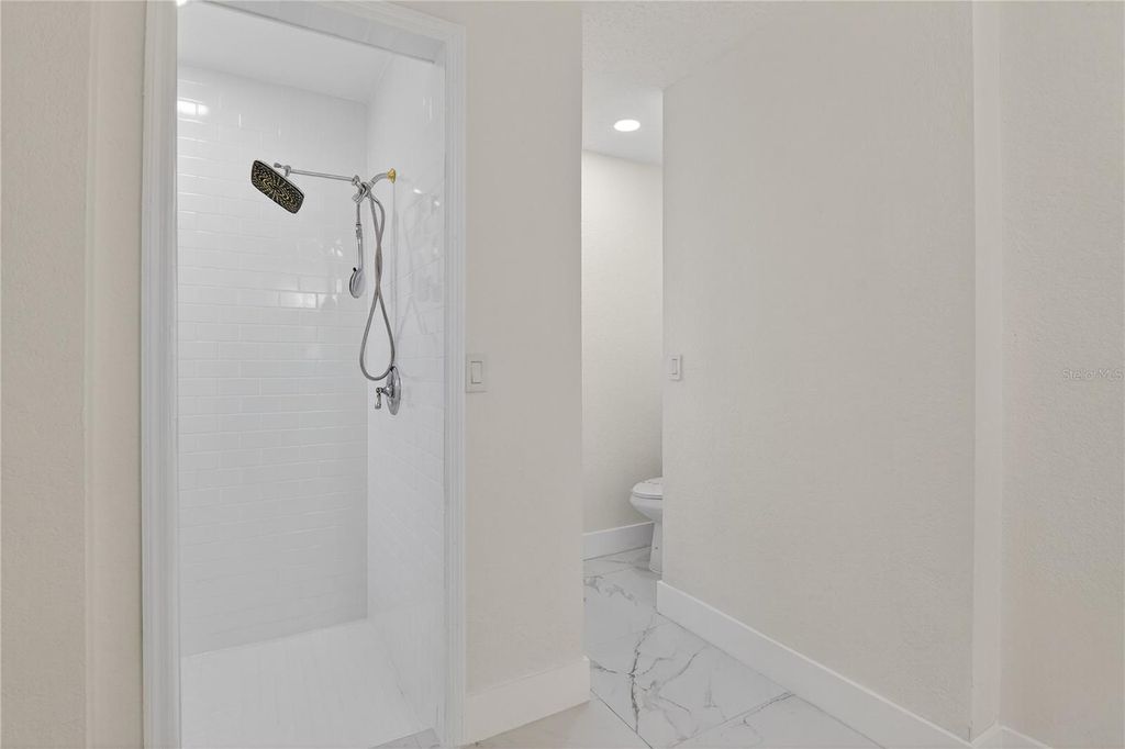 Image 29 of property listing at 3833 IRONWEDGE DRIVE, Orlando, FL 32808