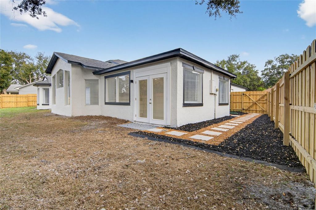 Image 35 of property listing at 3833 IRONWEDGE DRIVE, Orlando, FL 32808