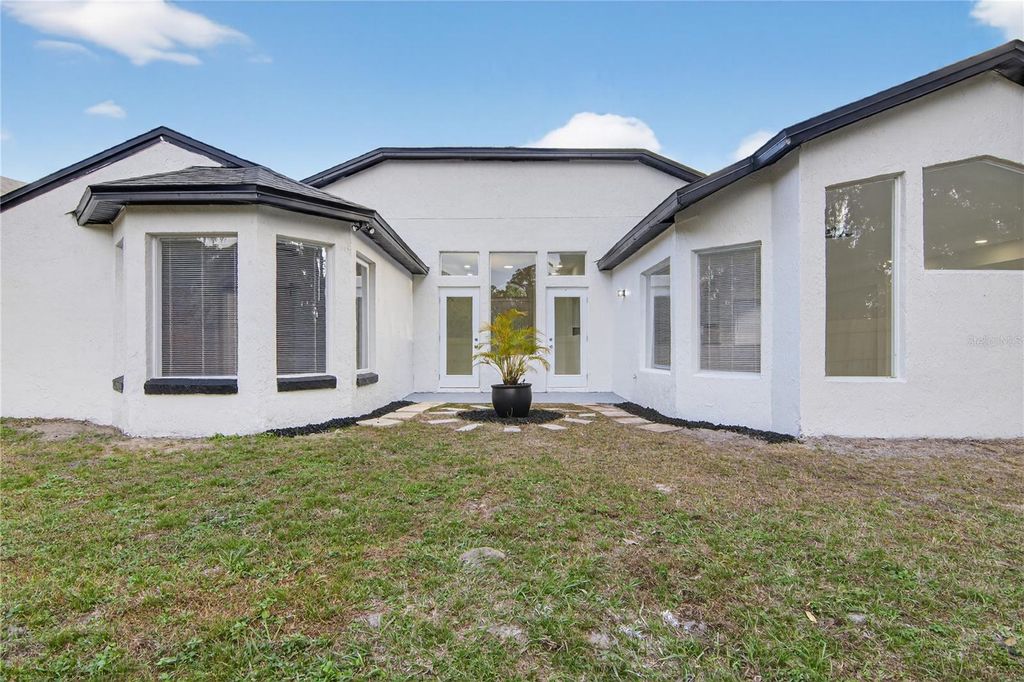Image 37 of property listing at 3833 IRONWEDGE DRIVE, Orlando, FL 32808