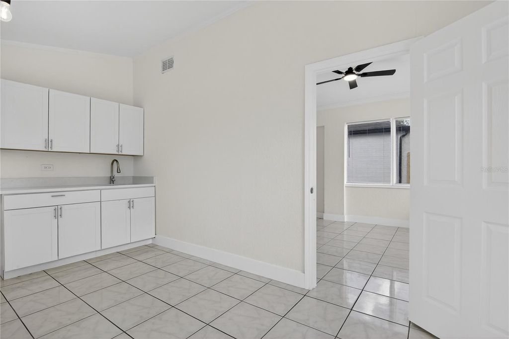 Image 44 of property listing at 3833 IRONWEDGE DRIVE, Orlando, FL 32808