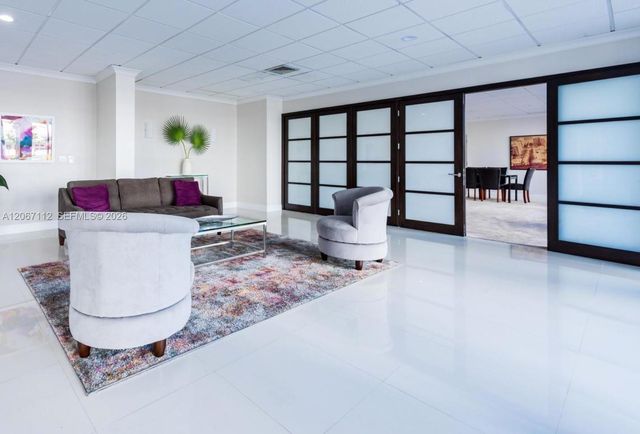 2049 S Ocean Drive 806, Hallandale Beach, FL 33009