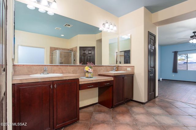 7173 W Dimming Star Drive, Tucson, AZ 85743