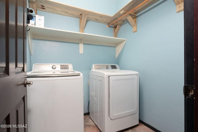 7173 W Dimming Star Drive, Tucson, AZ 85743