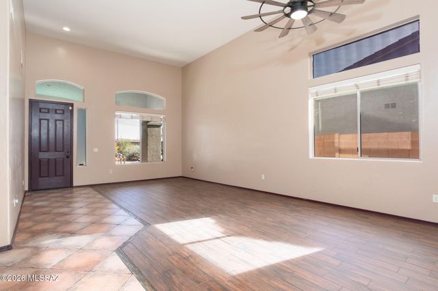 7173 W Dimming Star Drive, Tucson, AZ 85743