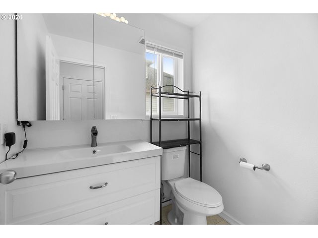 3565 Sw EASTWOOD Pl, Gresham, OR 97080