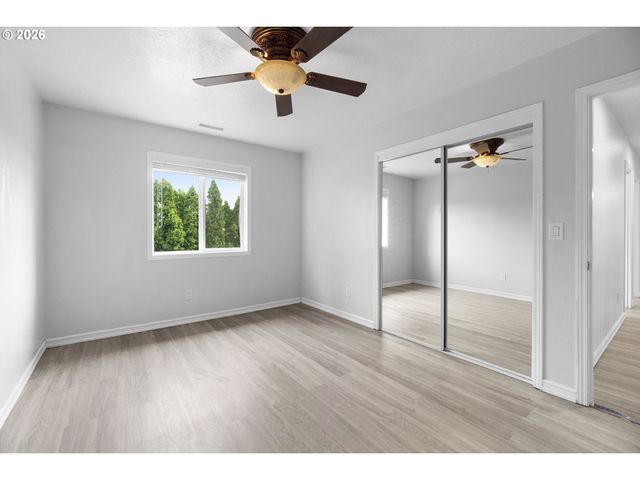 3565 Sw EASTWOOD Pl, Gresham, OR 97080