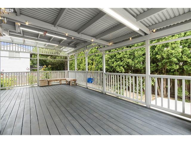 3565 Sw EASTWOOD Pl, Gresham, OR 97080