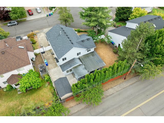 3565 Sw EASTWOOD Pl, Gresham, OR 97080
