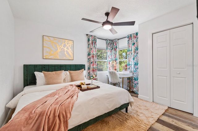 2402 W CYPRESS STREET, Tampa, FL 33609