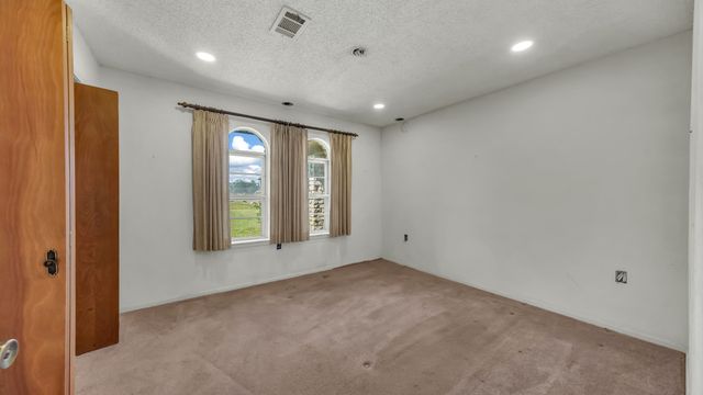 117 Casas Del Sur Street, Granbury, TX 76049