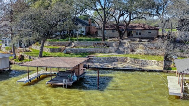 117 Casas Del Sur Street, Granbury, TX 76049