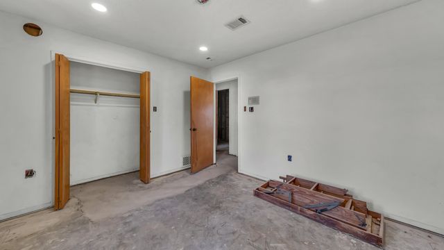 117 Casas Del Sur Street, Granbury, TX 76049
