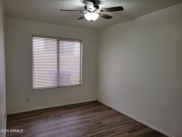 869 E SHEFFIELD Avenue, Gilbert, AZ 85296