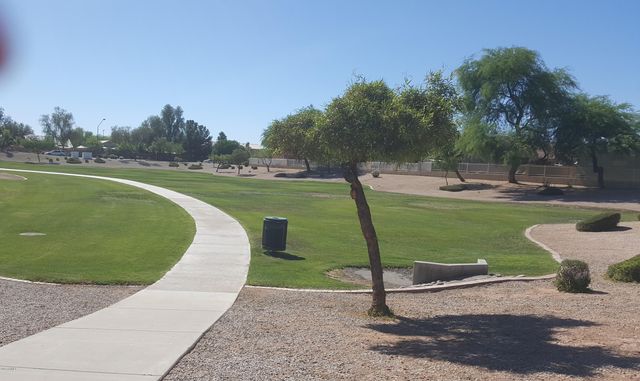 869 E SHEFFIELD Avenue, Gilbert, AZ 85296