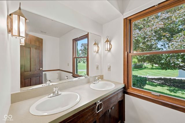 7631 Brookview Lane, Indianapolis, IN 46250