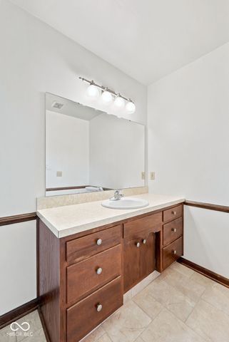 7631 Brookview Lane, Indianapolis, IN 46250