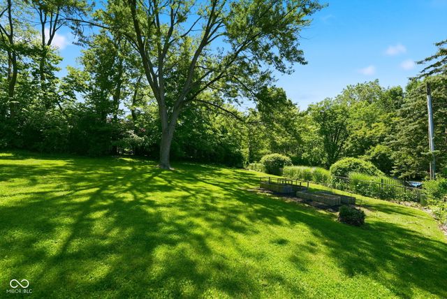 7631 Brookview Lane, Indianapolis, IN 46250