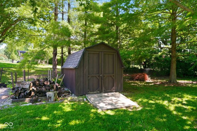 7631 Brookview Lane, Indianapolis, IN 46250