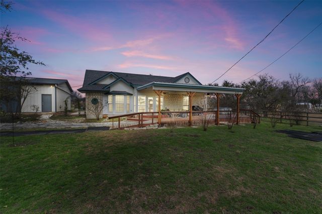281 Lemens Ave, Hutto, TX 78634