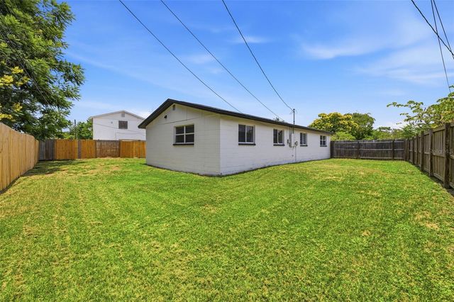 8952 NARCISSUS AVENUE, Seminole, FL 33777