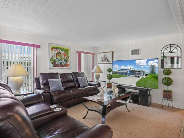 315 BEAVER LANE, Haines City, FL 33844