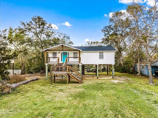 7908 Pin Oak Road, Alvin, TX 77511