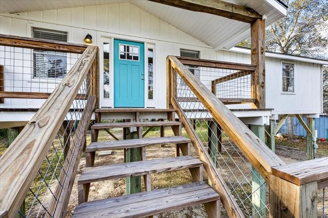 7908 Pin Oak Road, Alvin, TX 77511