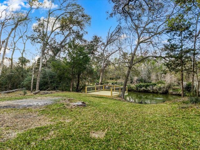 7908 Pin Oak Road, Alvin, TX 77511