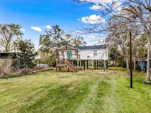 7908 Pin Oak Road, Alvin, TX 77511