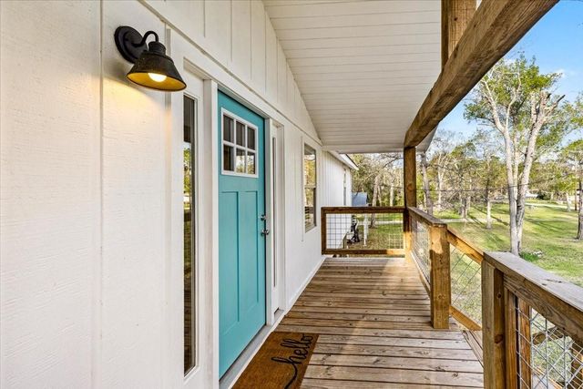 7908 Pin Oak Road, Alvin, TX 77511