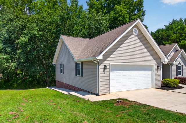 95 Creekview Drive, Ringgold, GA 30736