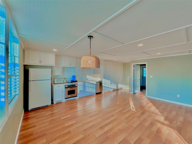 927 27th Street, San Leon, TX 77539