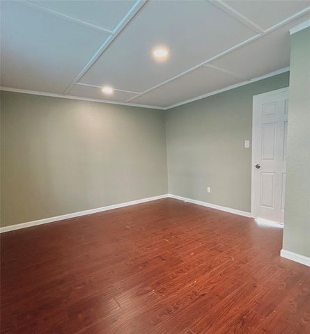 927 27th Street, San Leon, TX 77539
