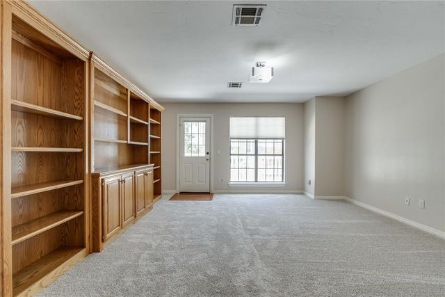 6641 NW 116th Street, Oklahoma City, OK 73162