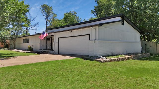 6928 Glen Hills Road, Richland Hills, TX 76118
