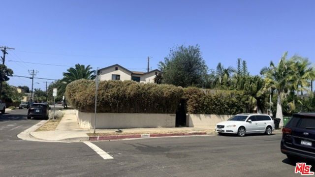 4089 Michael Avenue, Los Angeles, CA 90066