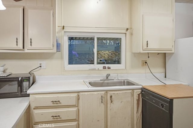 25346 Wanda Ln, Hemet, CA 92544