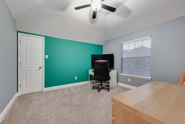 11709 Pheasant Creek Drive, Fort Worth, TX 76244