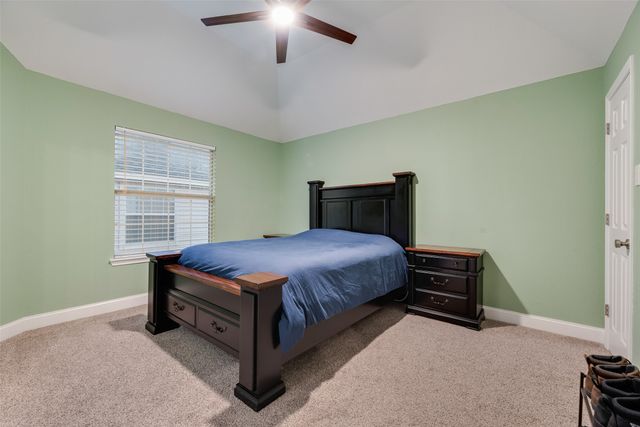 11709 Pheasant Creek Drive, Fort Worth, TX 76244