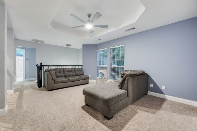 11709 Pheasant Creek Drive, Fort Worth, TX 76244