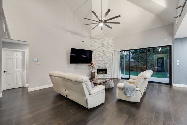 11709 Pheasant Creek Drive, Fort Worth, TX 76244