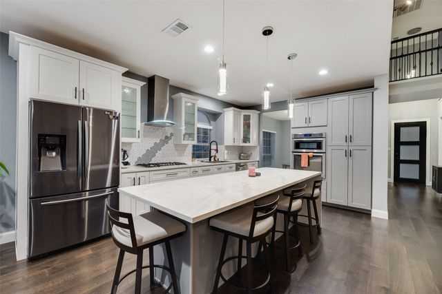 11709 Pheasant Creek Drive, Fort Worth, TX 76244