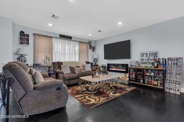 1203 Fischer Boulevard, Toms River, NJ 08753