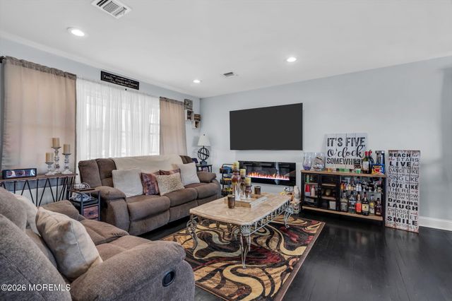 1203 Fischer Boulevard, Toms River, NJ 08753