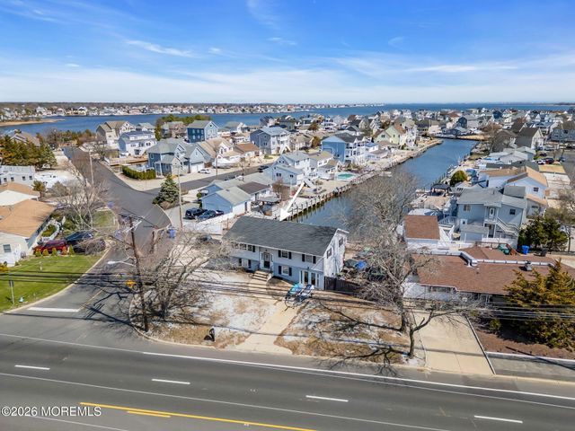 1203 Fischer Boulevard, Toms River, NJ 08753