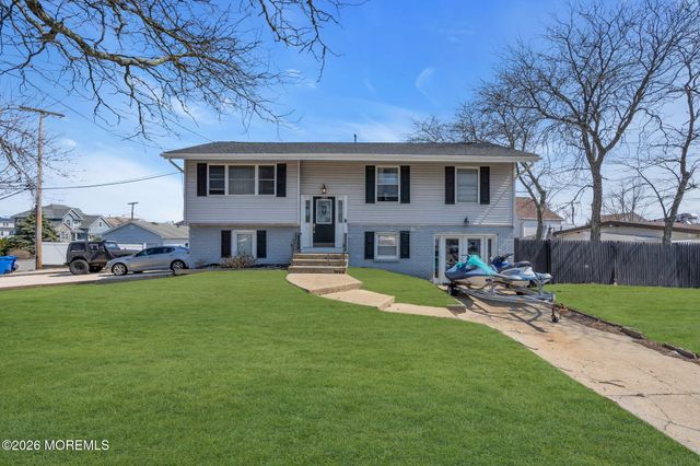 1203 Fischer Boulevard, Toms River, NJ 08753