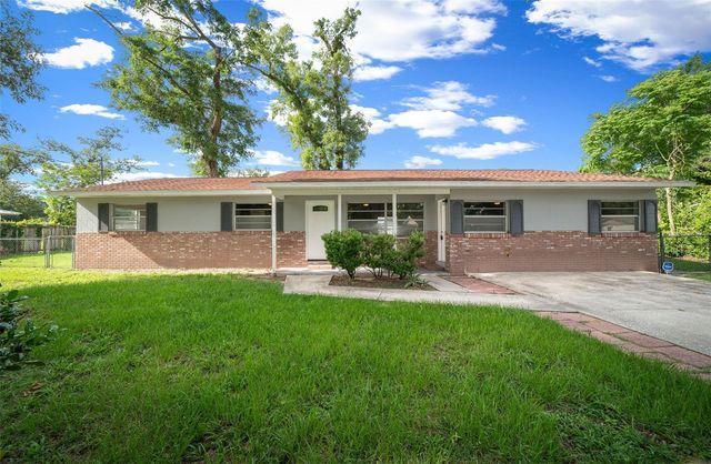 2100 NE 52ND STREET, Ocala, FL 34479