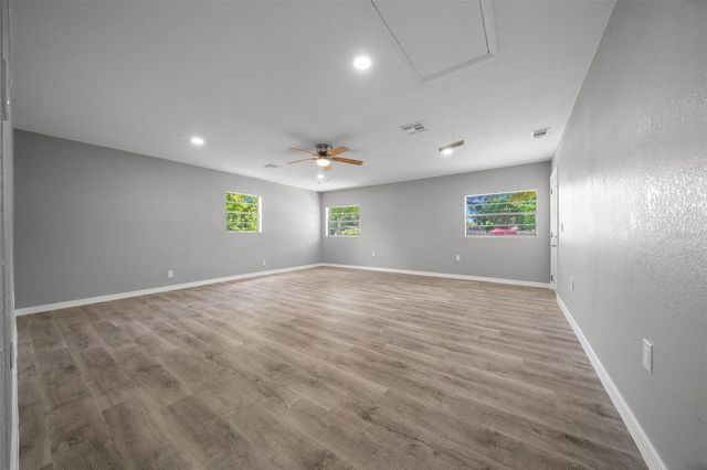 2100 NE 52ND STREET, Ocala, FL 34479