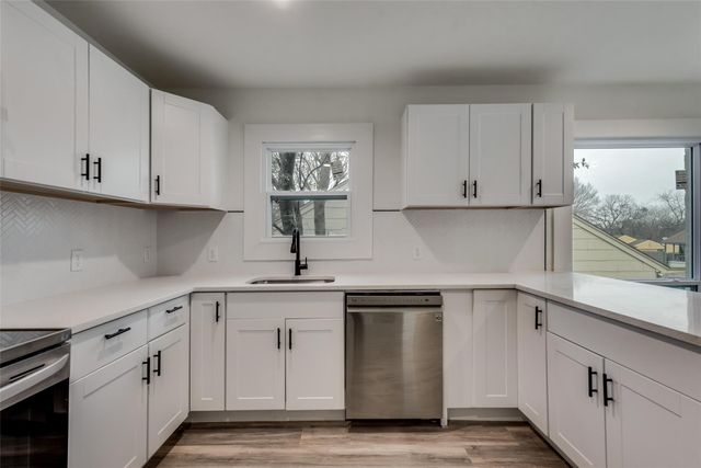 1411 Arborvitae Avenue, Dallas, TX 75224